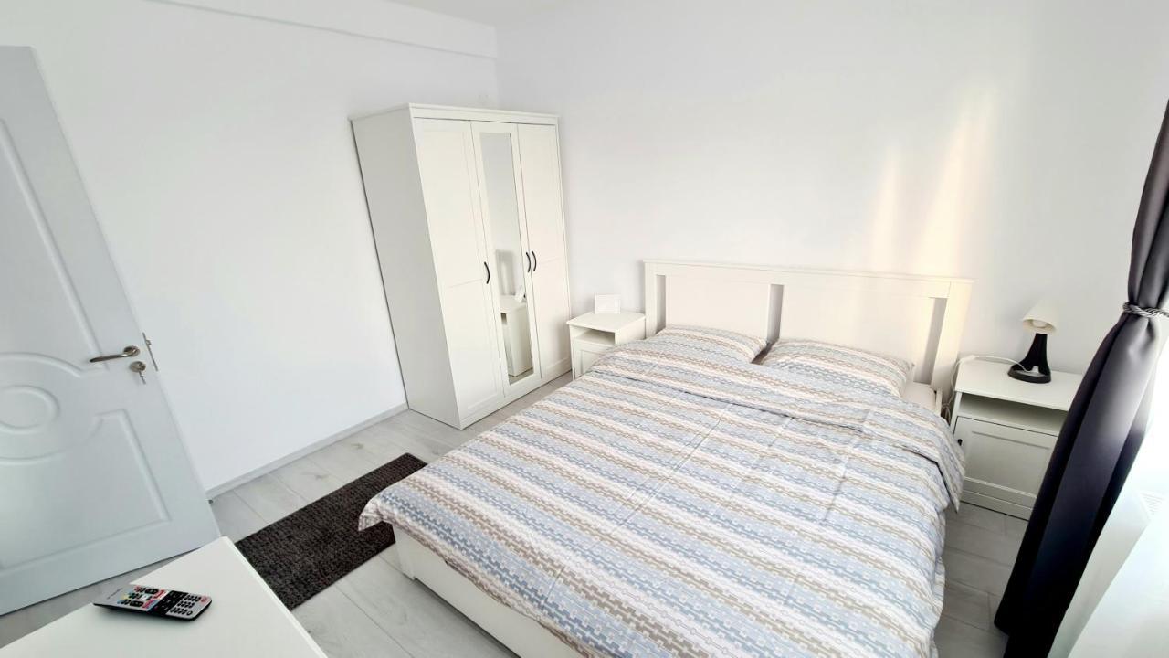 Belle Apartments - Central Piteşti Extérieur photo