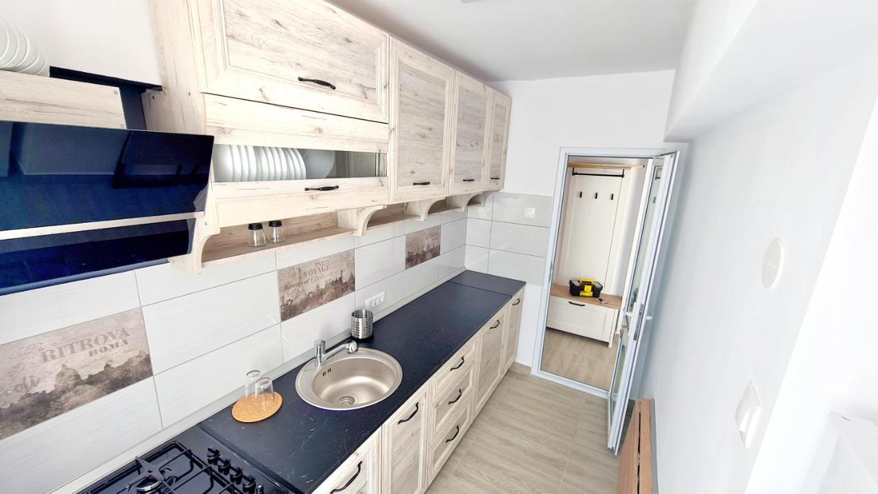 Belle Apartments - Central Piteşti Extérieur photo