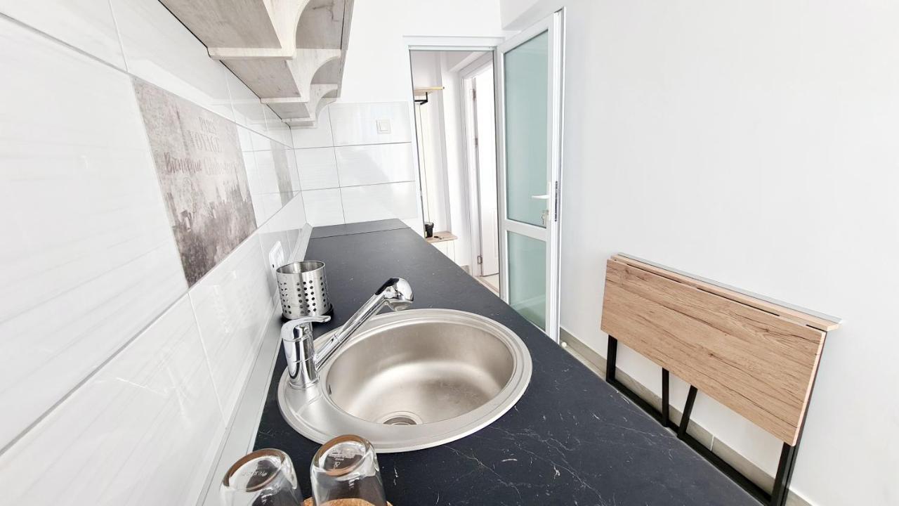 Belle Apartments - Central Piteşti Extérieur photo