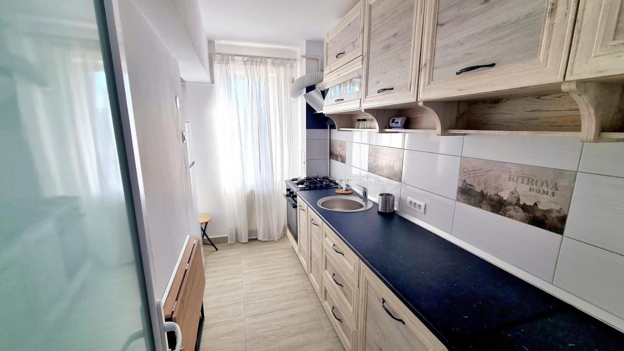 Belle Apartments - Central Piteşti Extérieur photo